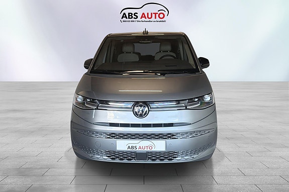 Volkswagen Multivan 2 of 30