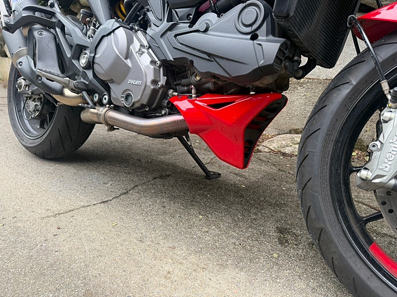 Ducati Monster 950 4 of 9
