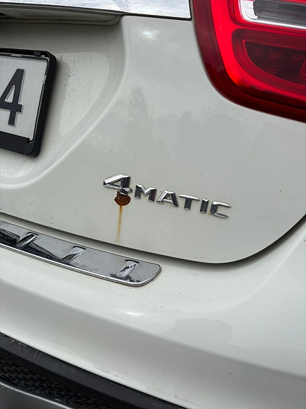 Mercedes-Benz GLA200 9 of 11
