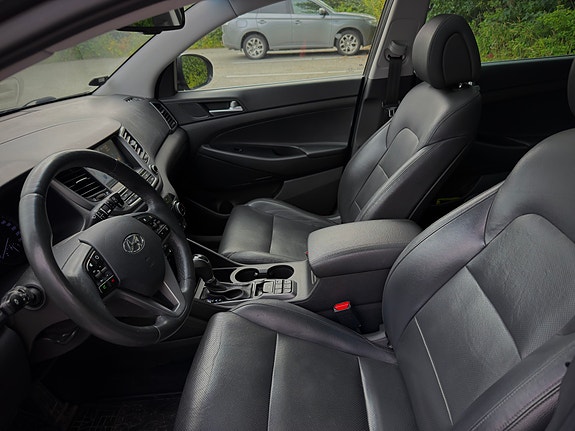 Hyundai Tucson 11 of 23