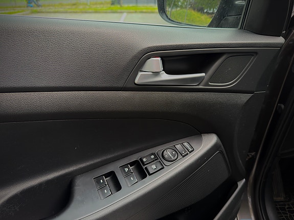 Hyundai Tucson 22 of 23
