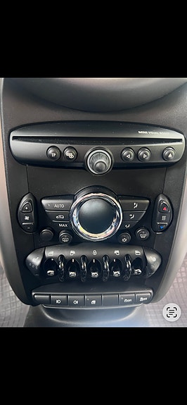 MINI Countryman Cooper D 29 of 30