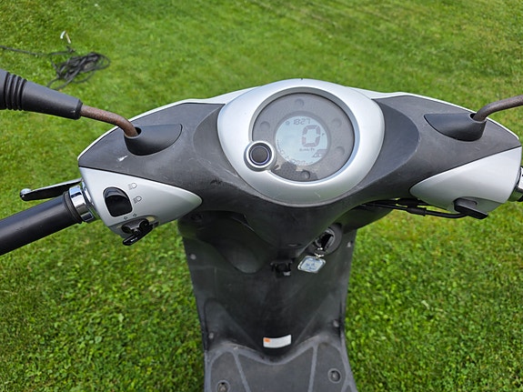 Yamaha Neo's 4, vannavkjølt 4-takt motor 4 of 14
