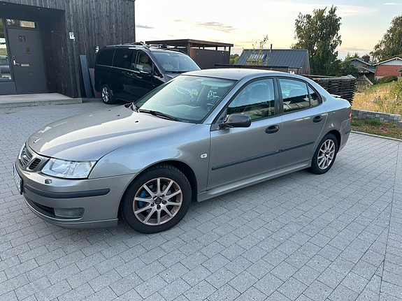Saab 9-3 3 of 12