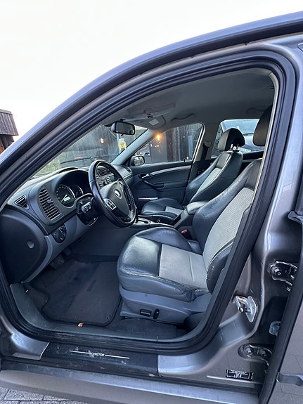 Saab 9-3 11 of 12