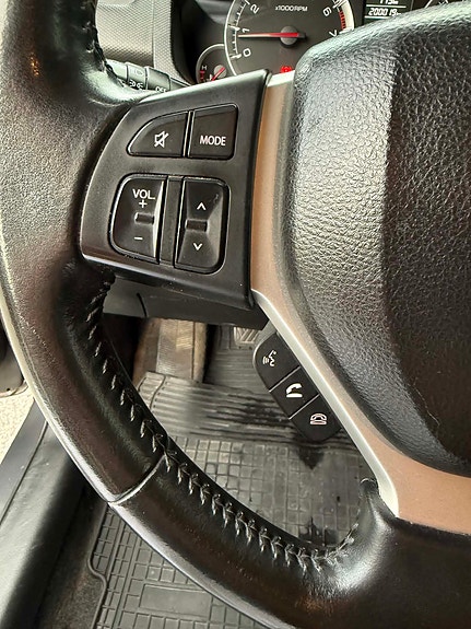 Suzuki Swift 14 of 30