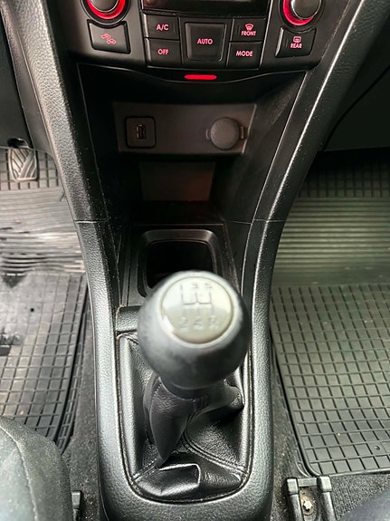Suzuki Swift 21 of 30