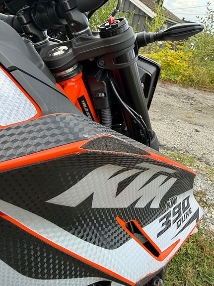 KTM 390 Duke 13 of 15