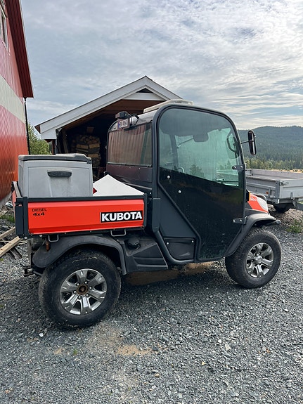 Kubota RTV-X900 10 of 13