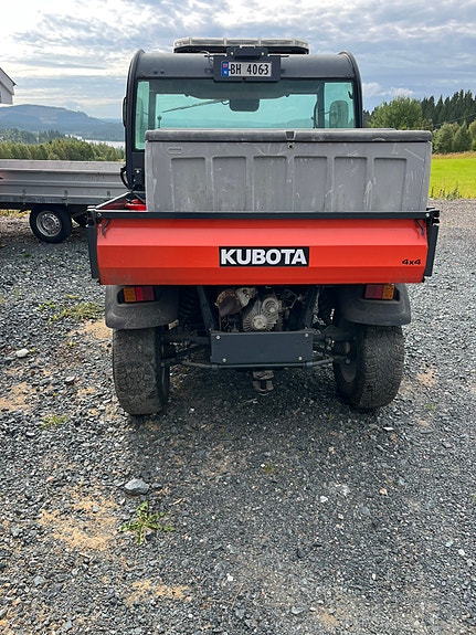 Kubota RTV-X900 9 of 13