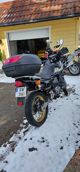 Honda NX 650 DOMINATOR 2 of 14