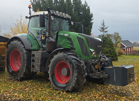 Fendt 828 Nå med nye dekk! 17 of 19