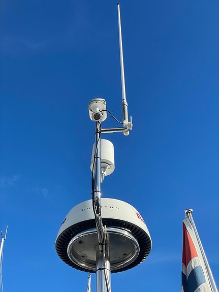 HELÅRSBÅT – STRAK AKSEL: SKILSØ 39 Fly – GI BUD 26 of 30