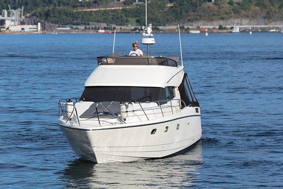 HELÅRSBÅT – STRAK AKSEL: SKILSØ 39 Fly – GI BUD 8 of 30
