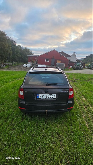 Skoda Superb 6 of 30