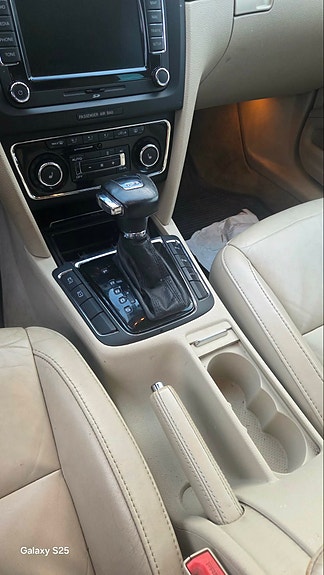 Skoda Superb 21 of 30