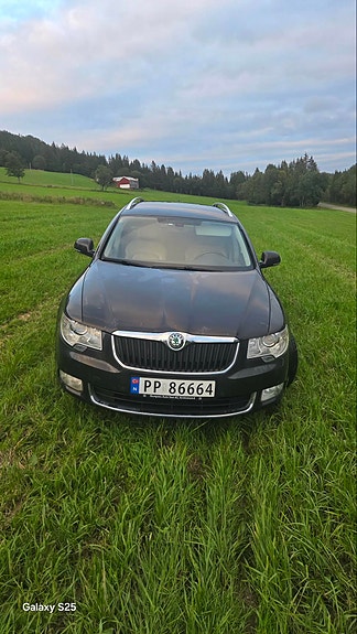 Skoda Superb 7 of 30