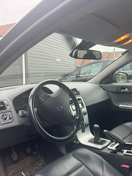 Volvo V50 4 of 7