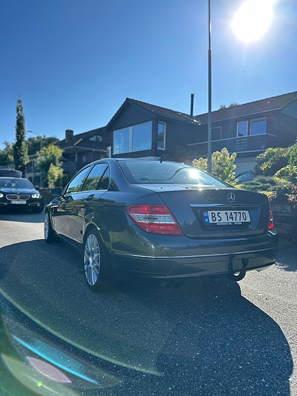 Mercedes-Benz C180 d 13 of 30