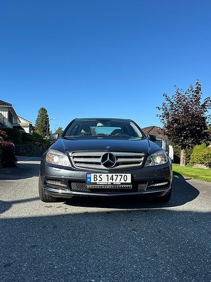 Mercedes-Benz C180 d 10 of 30