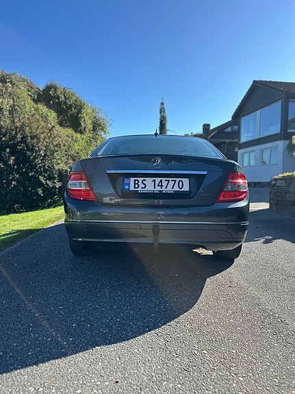Mercedes-Benz C180 d 12 of 30