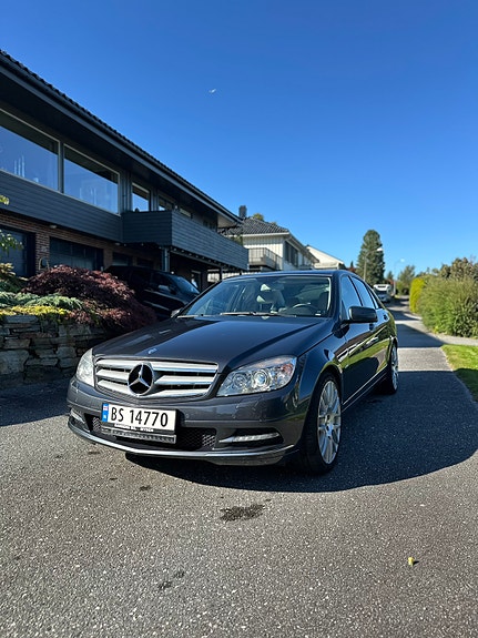 Mercedes-Benz C180 d 11 of 30