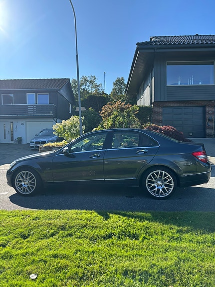 Mercedes-Benz C180 d 14 of 30