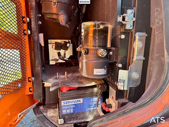 Hitachi ZX95US-7 Gravemaskin m/ Rototilt m/ grip – 2 Skuffer – Pigghamer – 720 Timer. 23 of 30