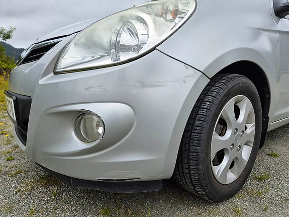 Hyundai i20 8 of 16