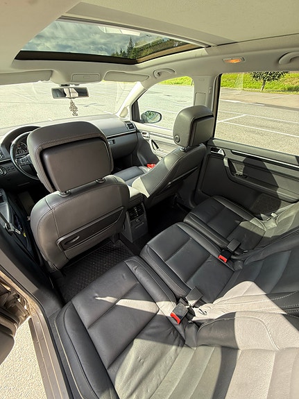 Volkswagen Touran 23 of 30