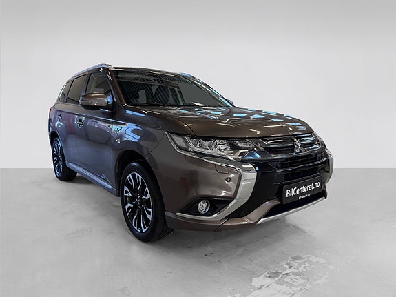 Mitsubishi Outlander 3 of 30