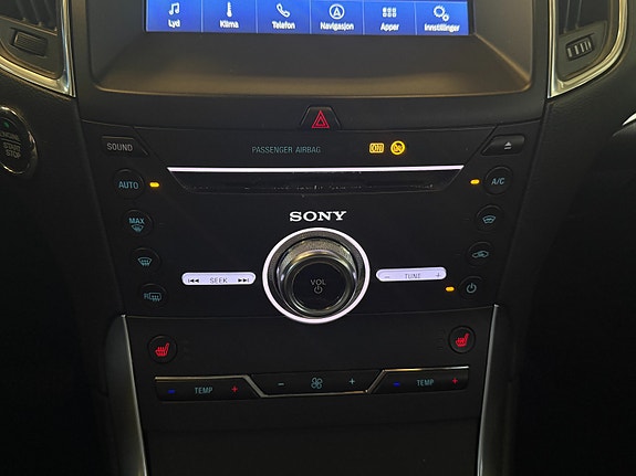 Ford S-MAX 23 of 30