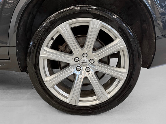 Volvo XC90 7 of 30