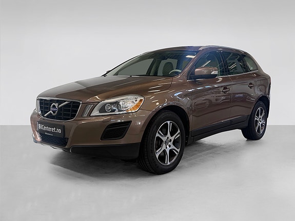 Volvo XC60 5 of 30