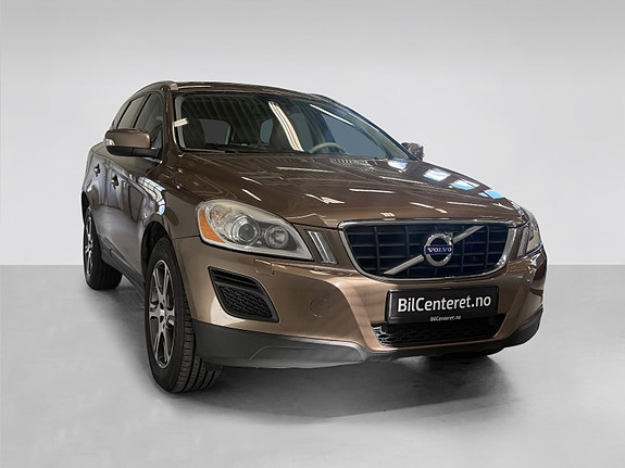 Volvo XC60 4 of 30