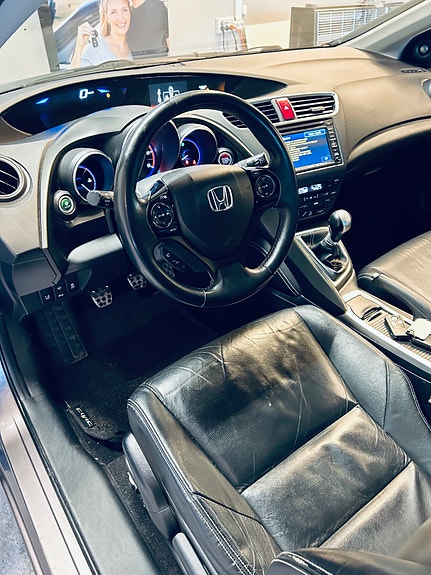 Honda Civic 12 of 29