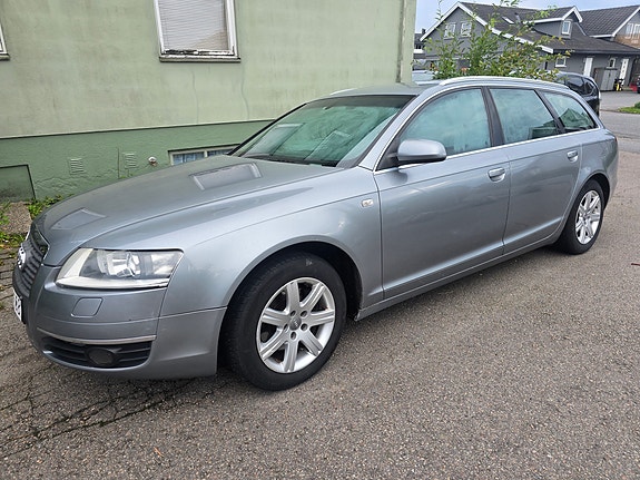 Audi A6 4 of 12