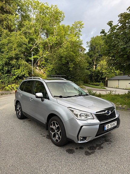 Subaru Forester 3 of 16