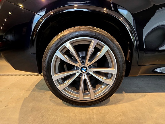 BMW X6 13 of 30