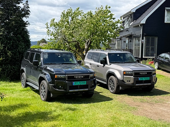 Toyota Land Cruiser 28 of 30