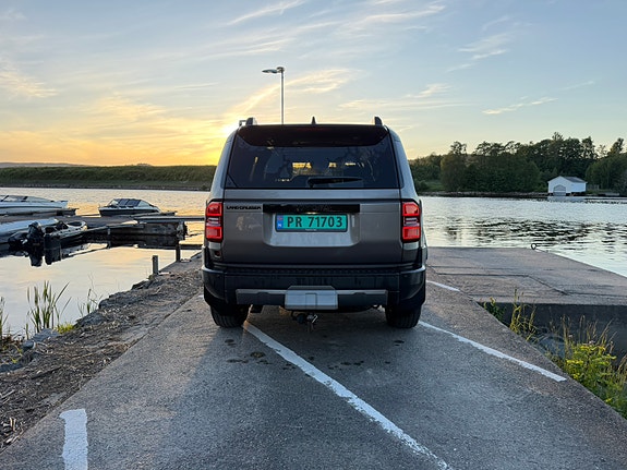 Toyota Land Cruiser 25 of 30