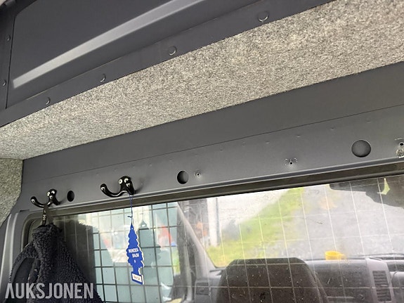 Volkswagen Crafter 16 of 28