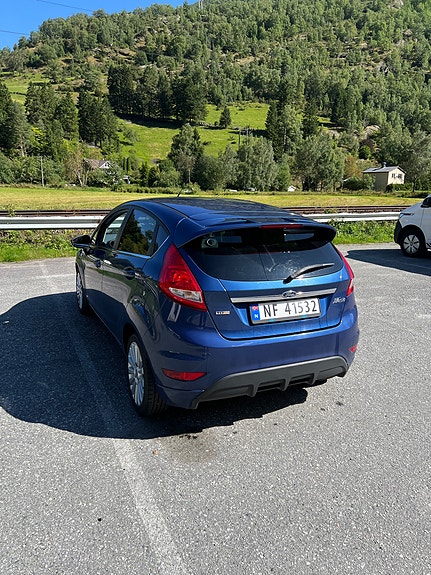 Ford Fiesta 5 of 18