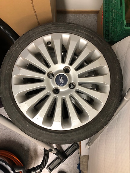 Ford Fiesta 16 of 18