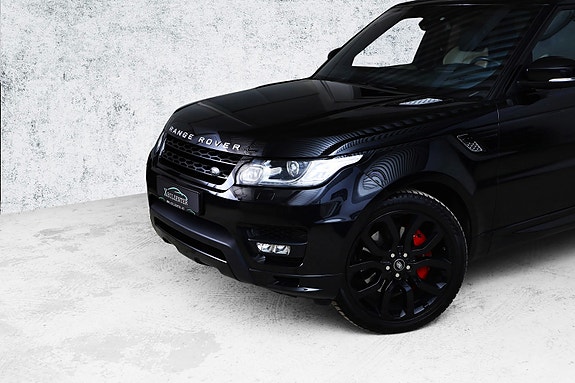 Land Rover Range Rover Sport 4 of 30