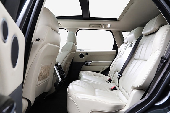 Land Rover Range Rover Sport 13 of 25