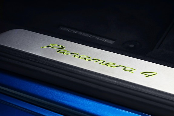 Porsche Panamera 13 of 30
