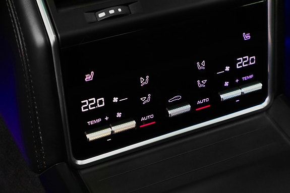 Porsche Panamera 20 of 30