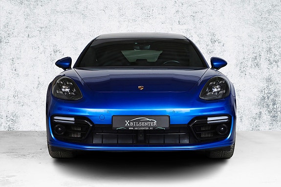 Porsche Panamera 8 of 30