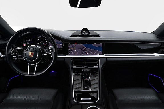 Porsche Panamera 22 of 30